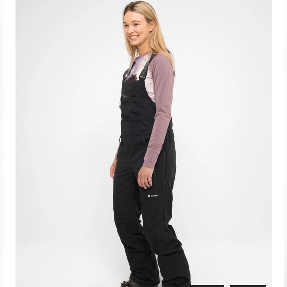 Armada Jackets & Blazers - Women’s Armada Ski Bin size M